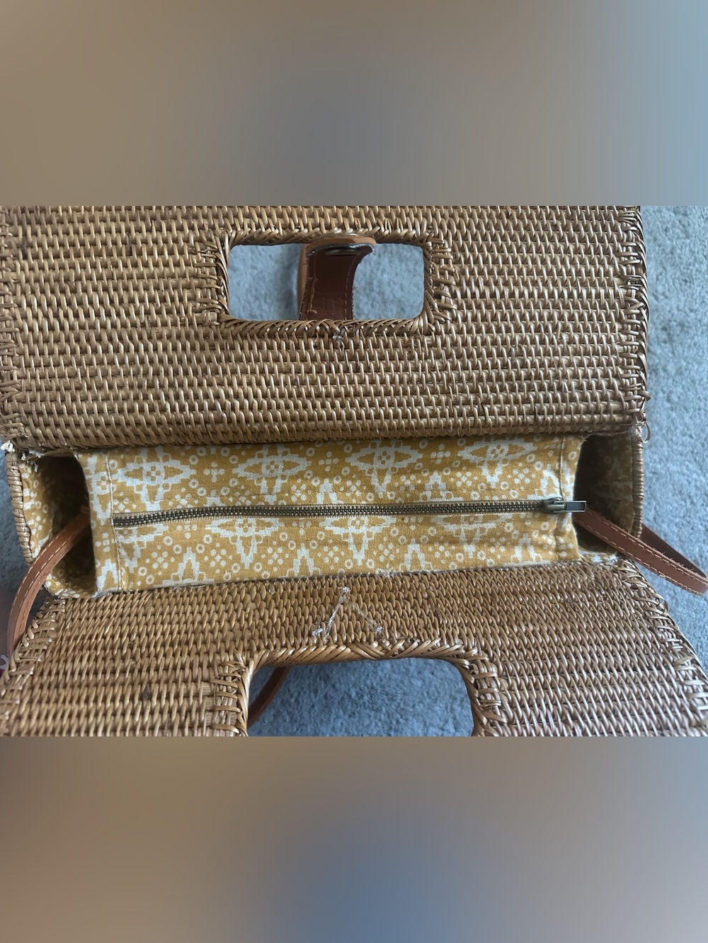 Anthropologie Rattan Woven Crossbody Bag in Tan/Brown Natural Lightweight - Picture 10 of 16